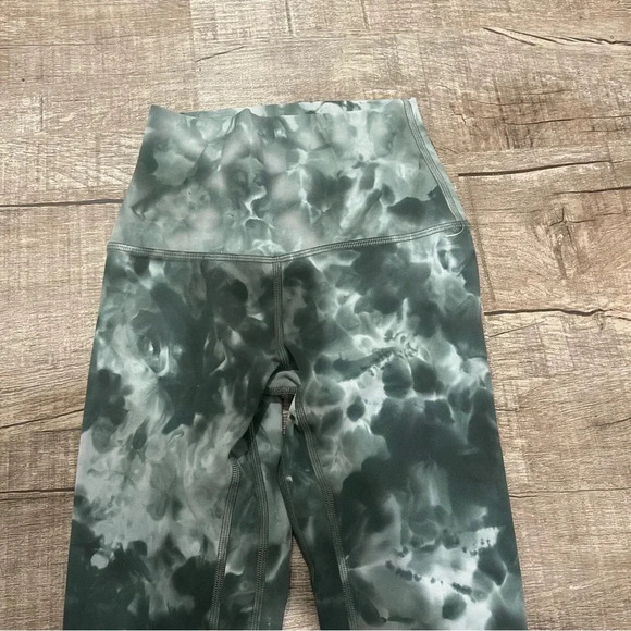 NWOT!! Lululemon - Align High-Rise Pant 25" Diamond Dye Starlight Smoked Spruce - Picture 8 of 8
